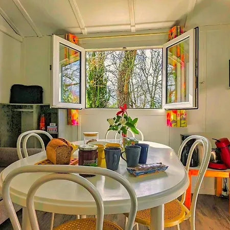 Les Ventoulines Chalet *